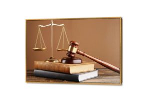 تابلوهات – محاماة SA36989 كل التابلوهات المودرن, اعمال و شركات, قانون - قضاء - محاماه بنى - بيج, فضى – ذهبى صور فوتوغرافية, عتيق - فينتاج, مودرن مكاتب – شركات - اعمال بالعرض, ببرواز, برواز ذهبى, مستطيل